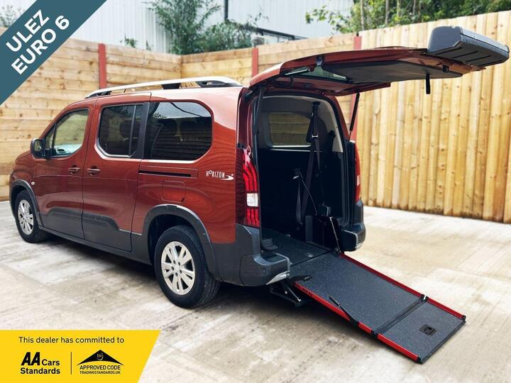 Peugeot RIFTER L2 LWB 4 Seat Auto Wheelchair Accessible Disabled Access Vehicle WAV