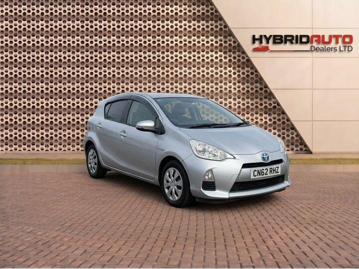 Toyota Aqua 2012