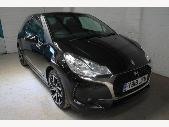 DS AUTOMOBILES DS 3 1.2 PureTech Connected Chic Euro 6 3dr