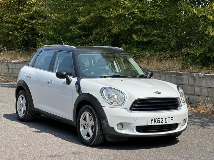 MINI Countryman 1.6 Cooper D Euro 5 (s/s) 5dr