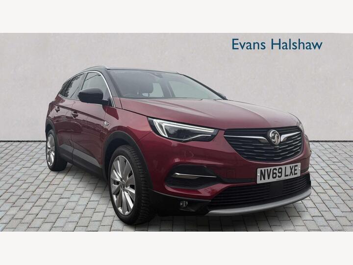 Vauxhall GRANDLAND X HATCHBACK 1.6 13.2kWh Ultimate Nav Auto 4WD Euro 6 (s/s) 5dr Hybrid4