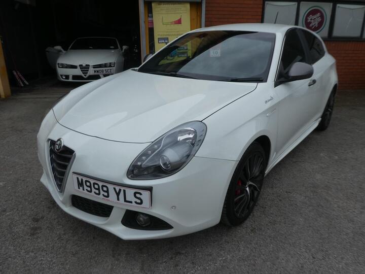 Alfa Romeo Giulietta 2.0 JTDM-2 QV Line TCT Euro 6 (s/s) 5dr
