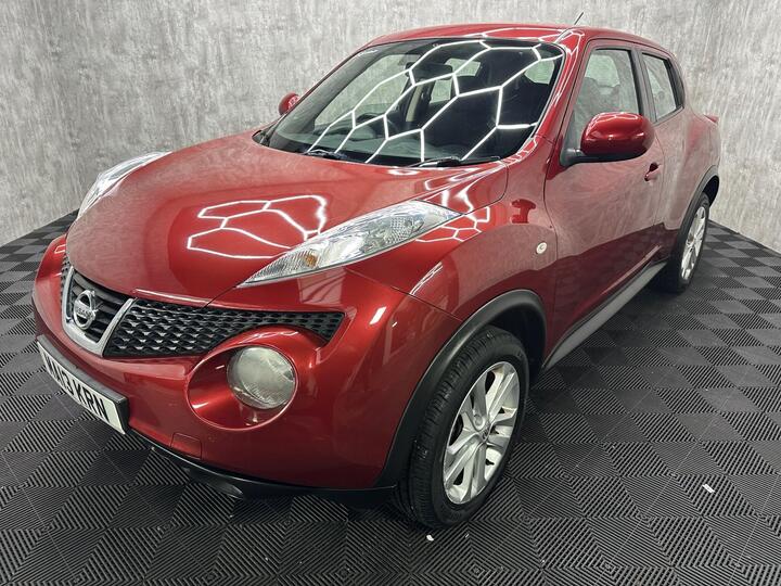 Nissan Juke 1.6 Acenta Euro 5 (s/s) 5dr Nissan Juke 1.6 Acenta Euro 5 (s/s) 5dr