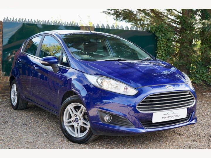 Ford FIESTA 1.0T EcoBoost Zetec Euro 5 (s/s) 5dr
