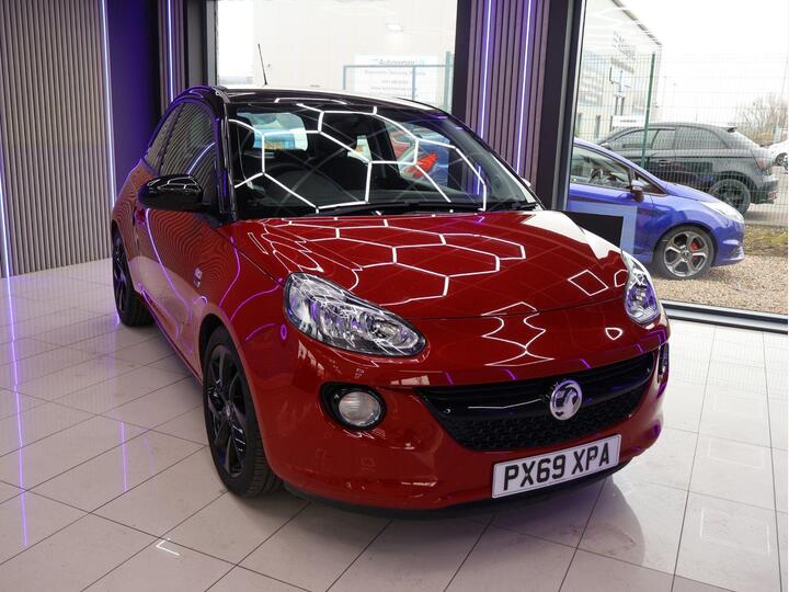 Vauxhall ADAM 1.2i Griffin Euro 6 3dr Vauxhall ADAM 1.2i Griffin Euro 6 3dr