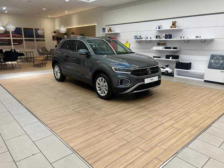 Volkswagen T-Roc 1.5 TSI Match DSG Euro 6 (s/s) 5dr