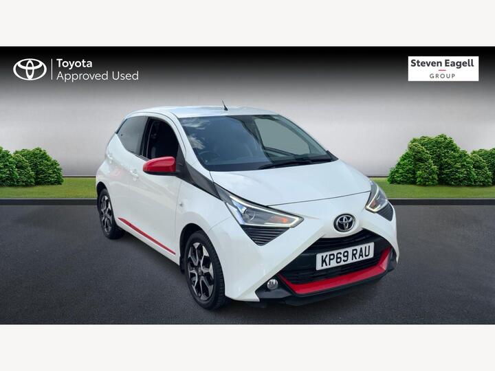 Toyota AYGO 1.0 VVT-i X-trend Funroof X-shift Euro 6 5dr
