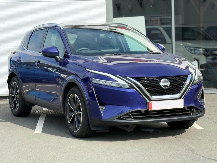 Nissan Qashqai 1.3 DIG-T MHEV Tekna XTRON 4WD Euro 6 (s/s) 5dr