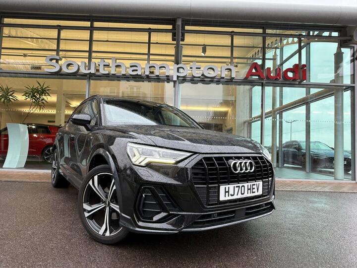 Audi Q3 1.5 TFSI CoD 35 Edition 1 S Tronic Euro 6 (s/s) 5dr