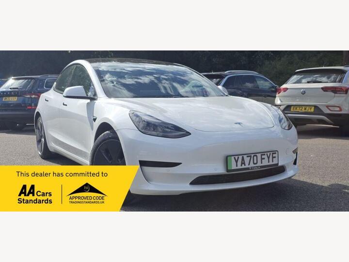 Tesla Model 3 Standard Range Plus Auto RWD 4dr