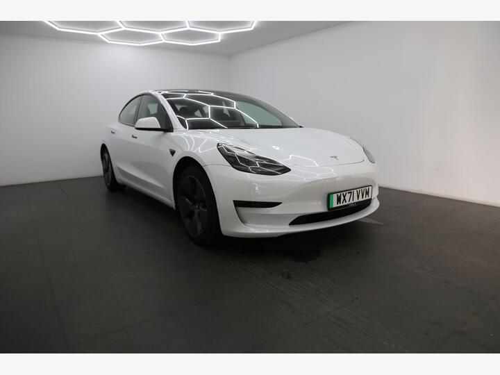 Tesla Model 3 Standard Range Plus Auto RWD 4dr