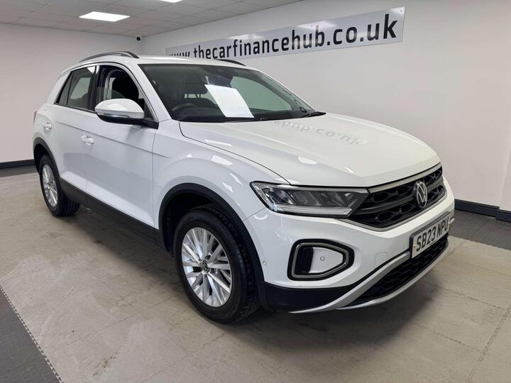 Volkswagen T-ROC 1.0 TSI Life Euro 6 (s/s) 5dr Volkswagen T-ROC 1.0 TSI Life Euro 6 (s/s) 5dr