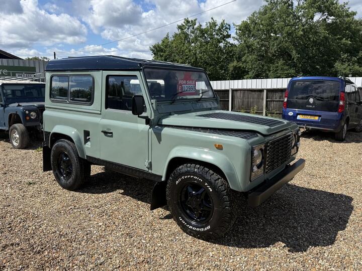 Land Rover DEFENDER 90 2.5 TDi Station Wagon 3dr