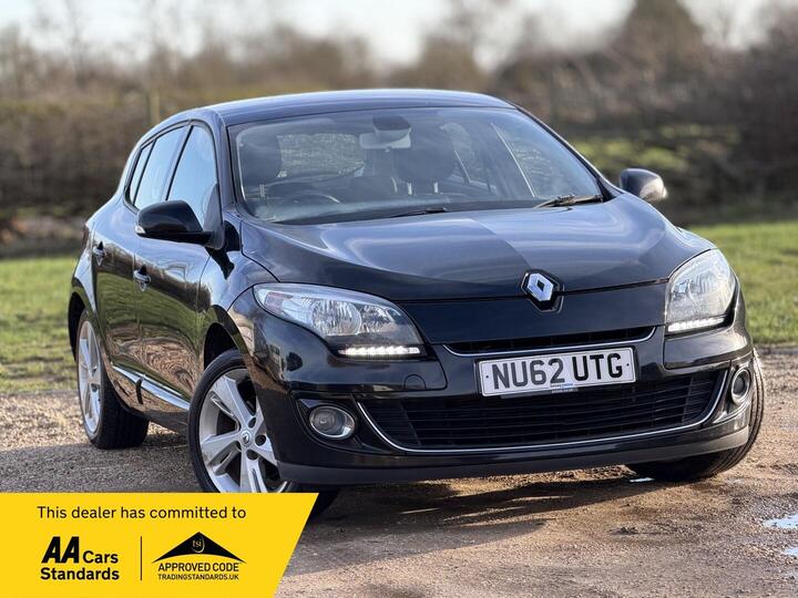 Renault Megane 1.6 16V Dynamique TomTom Euro 5 5dr