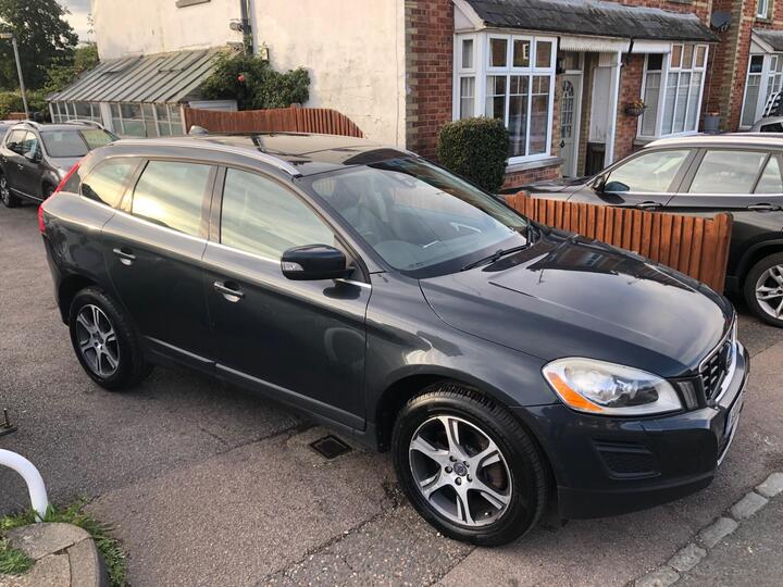 Volvo XC60 2.4 D5 SE Lux Geartronic AWD Euro 5 5dr