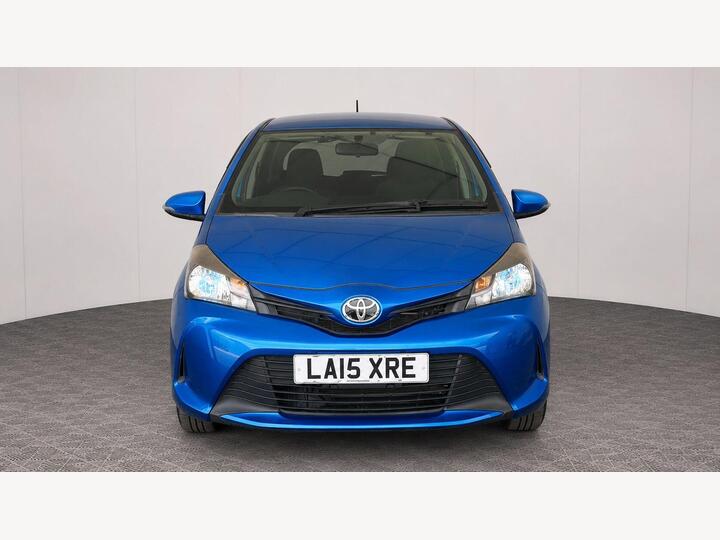Toyota Yaris 1.33 Dual VVT-i Design Multidrive S Euro 6 5dr (Safety Sense)