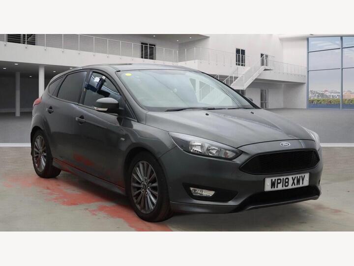 Ford Focus 1.0T EcoBoost ST-Line Euro 6 (s/s) 5dr