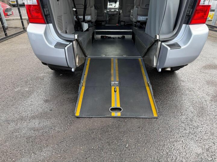 Kia Sedona 2.2 CRDi 3 5dr