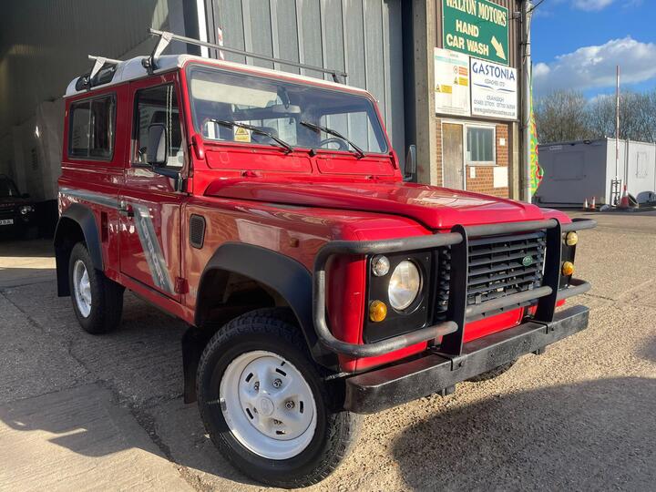 Land Rover Defender 90 2.5 TDi Hard Top Station Wagon 3dr
