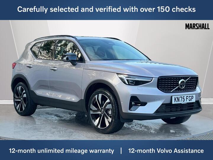 Volvo XC40 2.0 B3 MHEV Ultra Dark DCT Auto Euro 6 (s/s) 5dr