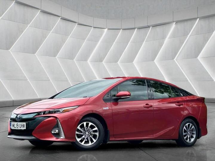 Toyota Prius 1.8 VVT 8.8kWh Business Edition Plus CVT Euro 6 (s/s) 5dr