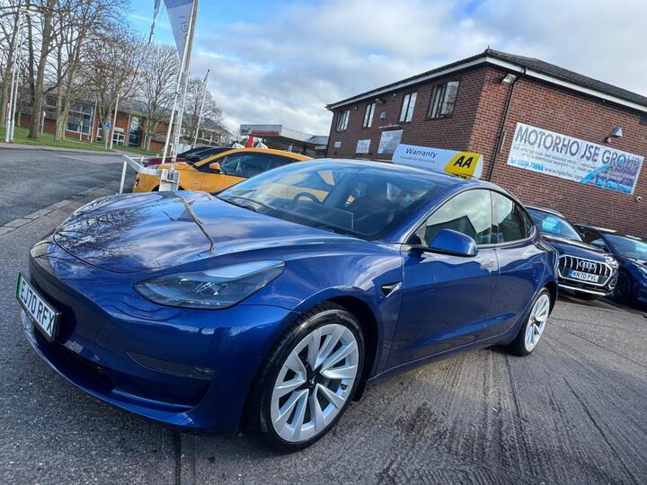 Tesla Model 3 (Dual Motor) Long Range Auto 4WDE 4dr Tesla Model 3 (Dual Motor) Long Range Auto 4WDE 4dr