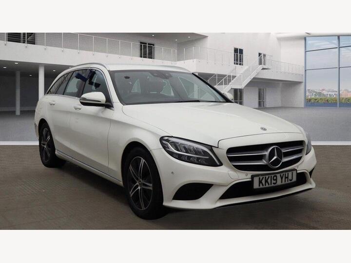 Mercedes-Benz C Class 2.0 C300 Sport G-Tronic+ Euro 6 (s/s) 5dr Mercedes-Benz C Class 2.0 C300 Sport G-Tronic+ Euro 6 (s/s) 5dr