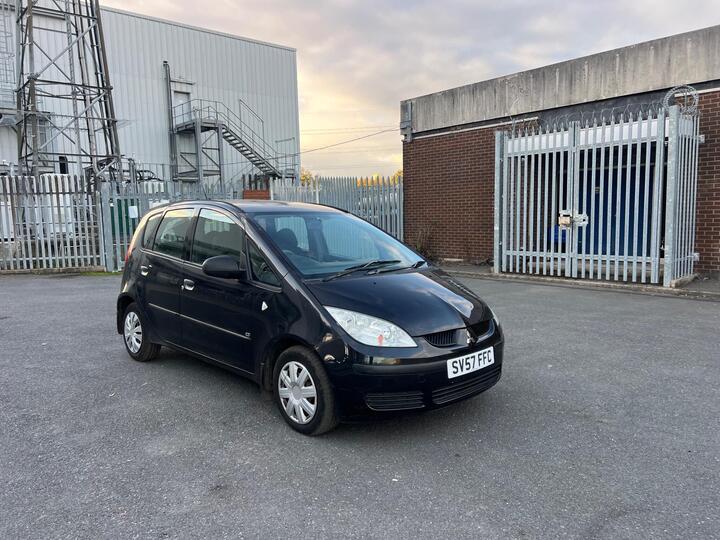 Mitsubishi Colt 1.1 CZ1 5dr Mitsubishi Colt 1.1 CZ1 5dr