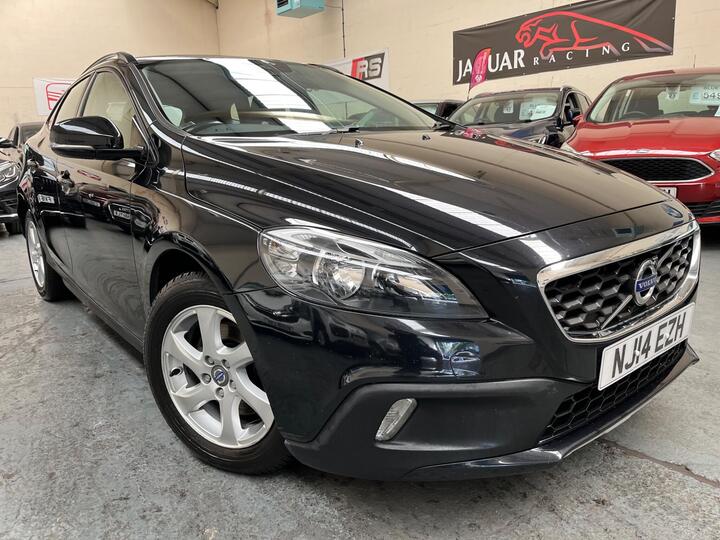 Volvo V40 Cross Country 1.6 D2 SE Euro 5 (s/s) 5dr Volvo V40 Cross Country 1.6 D2 SE Euro 5 (s/s) 5dr