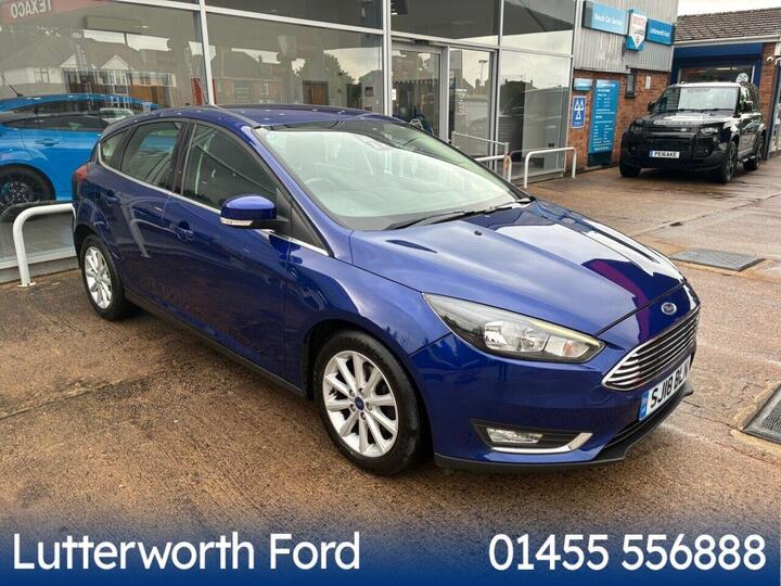 Ford FOCUS 1.0T EcoBoost Titanium Auto Euro 6 (s/s) 5dr