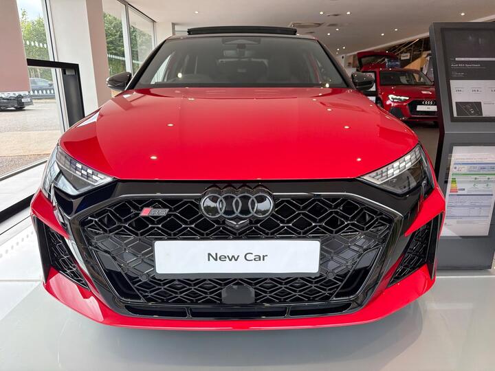 Audi RS3 2.5 TFSI Carbon Vorsprung Sportback S Tronic Quattro Euro 6 (s/s) 5dr