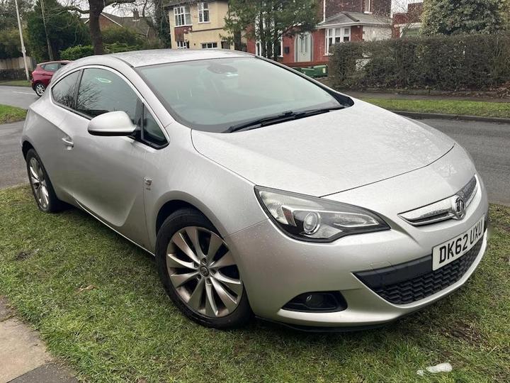 Vauxhall Astra GTC 2.0 CDTi SRi Euro 5 (s/s) 3dr