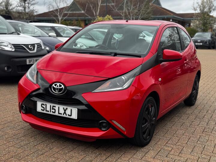Toyota AYGO 1.0 VVT-i X-play Euro 5 3dr Euro 5