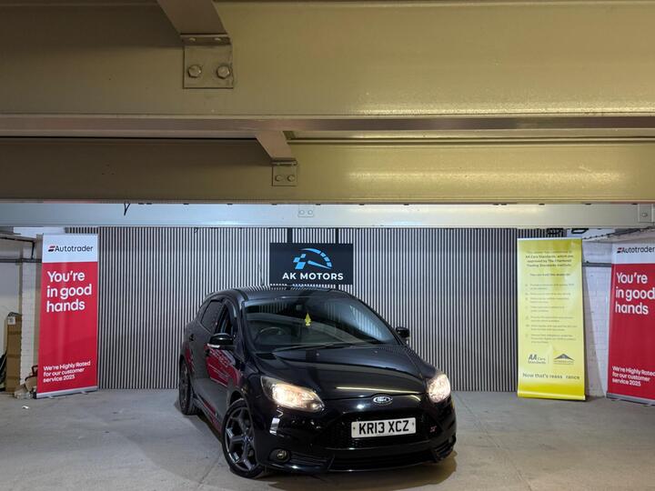Ford Focus 2.0T EcoBoost ST-2 Euro 5 (s/s) 5dr