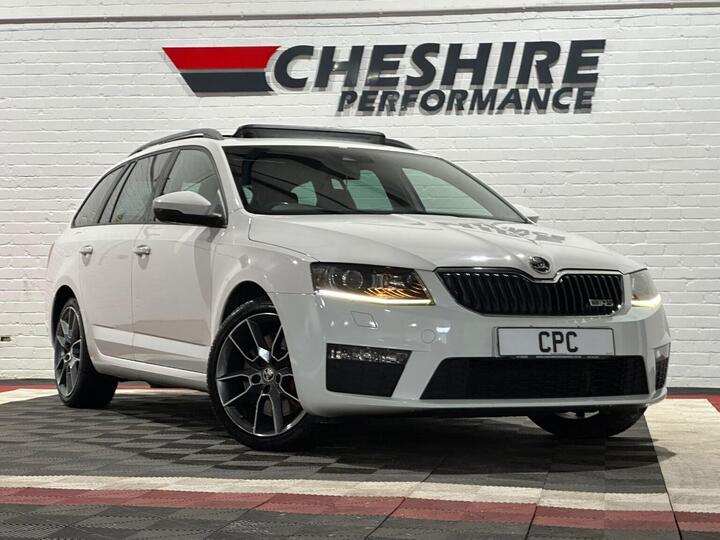 Skoda OCTAVIA 2.0 TDI VRS Euro 6 (s/s) 5dr (SNav) Skoda OCTAVIA 2.0 TDI VRS Euro 6 (s/s) 5dr (SNav)