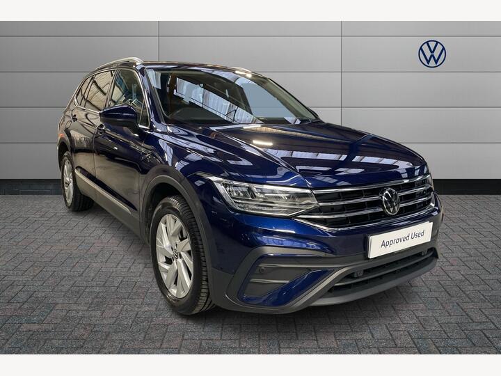 Volkswagen Tiguan Allspace 1.5 TSI Life Euro 6 (s/s) 5dr Volkswagen Tiguan Allspace 1.5 TSI Life Euro 6 (s/s) 5dr