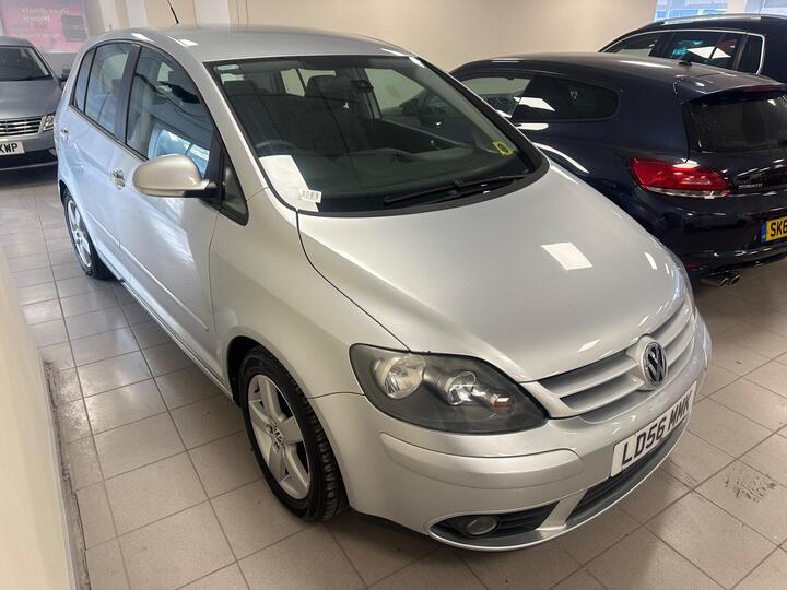 Volkswagen Golf Plus 2.0 TDI PD GT DSG 5dr Volkswagen Golf Plus 2.0 TDI PD GT DSG 5dr