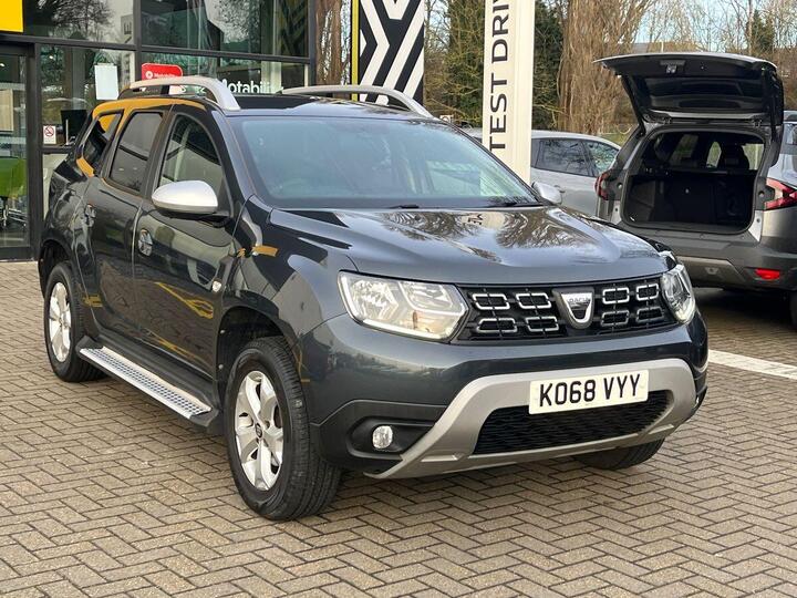 Dacia Duster 1.6 SCe Comfort Euro 6 (s/s) 5dr Dacia Duster 1.6 SCe Comfort Euro 6 (s/s) 5dr