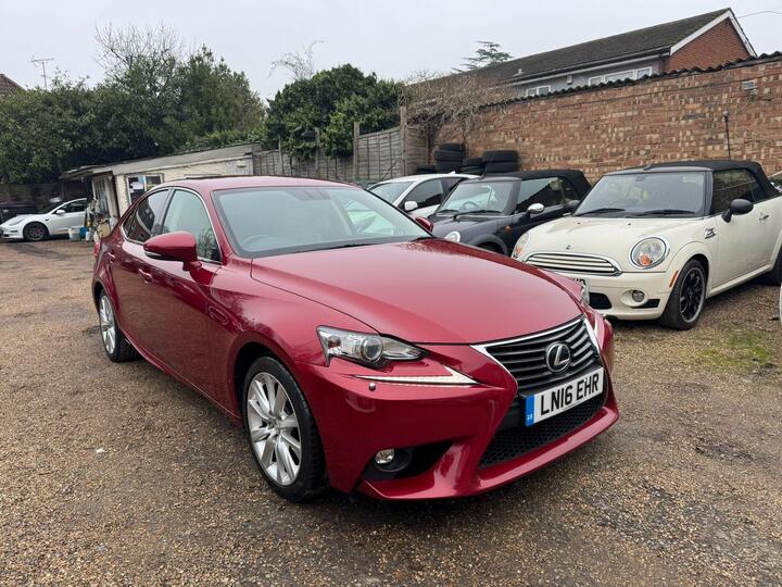 Lexus IS 2.5 300h Executive Edition E-CVT Euro 6 (s/s) 4dr