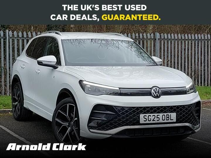 Volkswagen Tiguan 1.5 ETSI MHEV R-Line DSG Euro 6 (s/s) 5dr Volkswagen Tiguan 1.5 ETSI MHEV R-Line DSG Euro 6 (s/s) 5dr