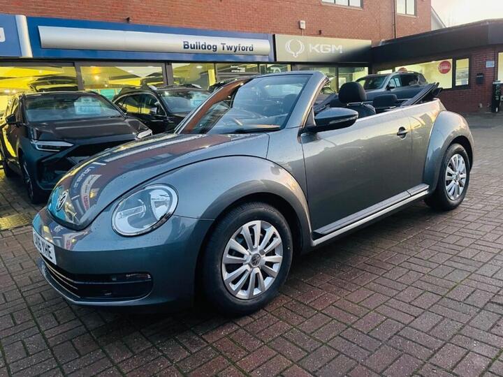 Volkswagen Beetle 1.2 TSI BlueMotion Tech Cabriolet Euro 6 (s/s) 2dr Volkswagen Beetle 1.2 TSI BlueMotion Tech Cabriolet Euro 6 (s/s) 2dr