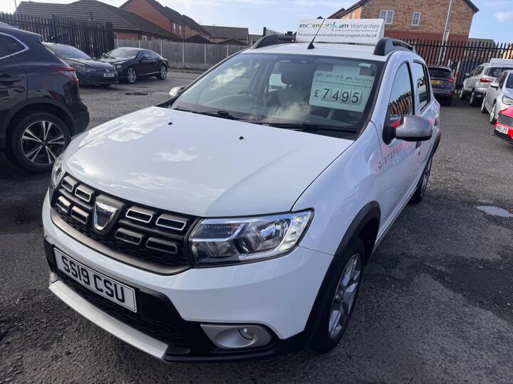 Dacia Sandero Stepway 1.0 SCe Essential Euro 6 5dr