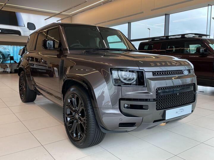 Land Rover Defender 110 4.4P V8 MHEV OCTA Auto 4WD Euro 6 (s/s) 5dr
