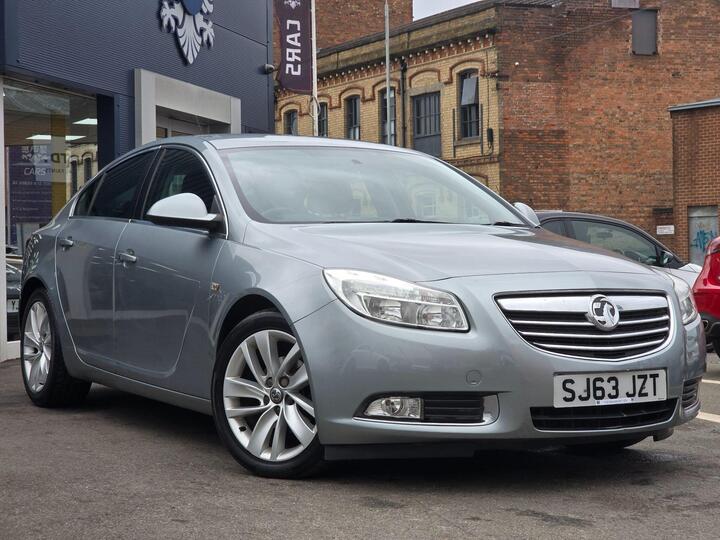 Vauxhall Insignia 2.0 CDTi EcoFLEX SRi Euro 5 (s/s) 5dr Vauxhall Insignia 2.0 CDTi EcoFLEX SRi Euro 5 (s/s) 5dr