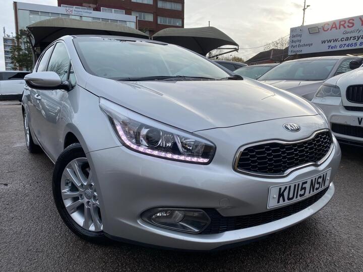 Kia Ceed 1.6 GDi 3 DCT Euro 5 5dr
