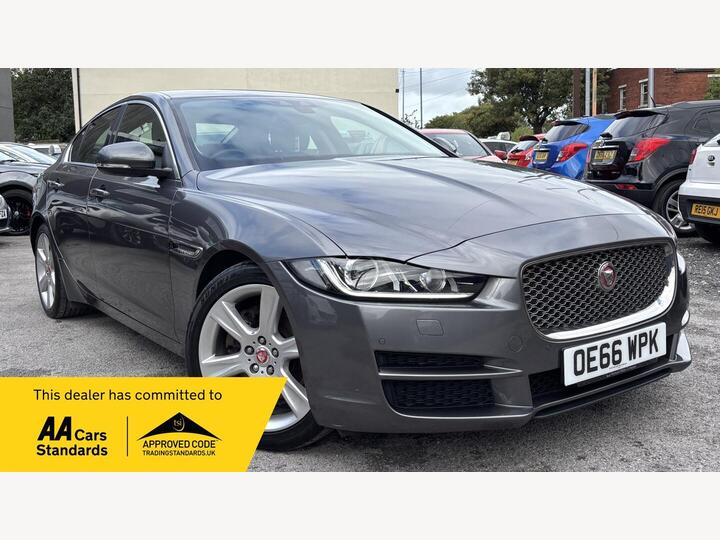 Jaguar XE 2.0d Portfolio Auto Euro 6 (s/s) 4dr