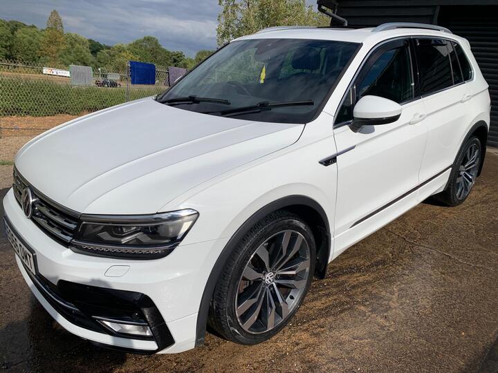 Volkswagen Tiguan 2.0 TDI BlueMotion Tech R-Line DSG 4Motion Euro 6 (s/s) 5dr