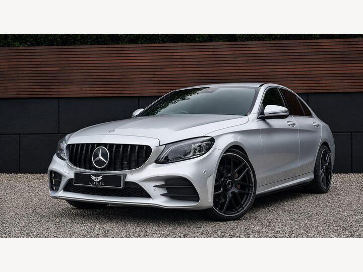 Mercedes-Benz C-CLASS 2.0 C220d AMG Line (Premium) G-Tronic+ Euro 6 (s/s) 4dr