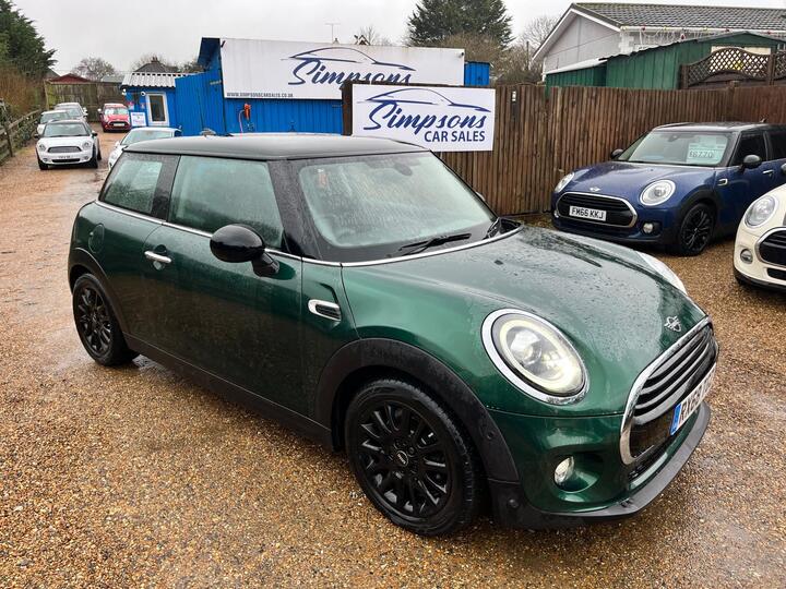 MINI Hatch 1.5 Cooper Classic Euro 6 (s/s) 3dr