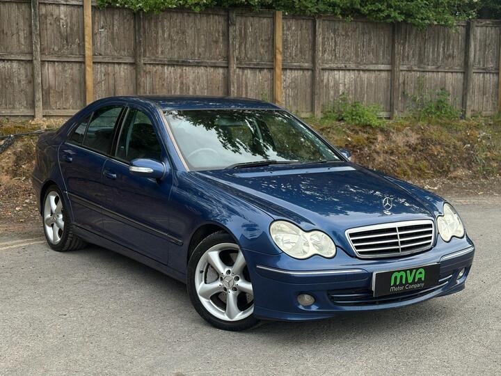 Mercedes-Benz C Class 2.1 C220 CDI Avantgarde SE 4dr Mercedes-Benz C Class 2.1 C220 CDI Avantgarde SE 4dr